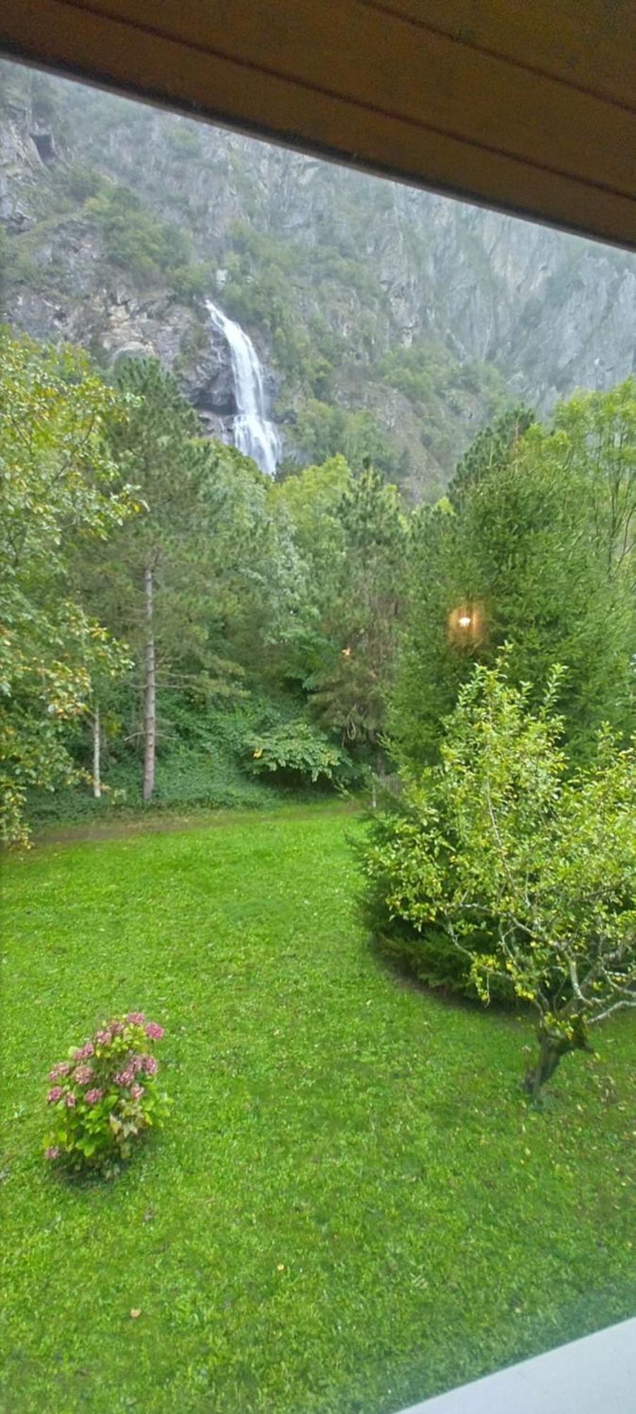 La Cascade Hotel Vernayaz Luaran gambar