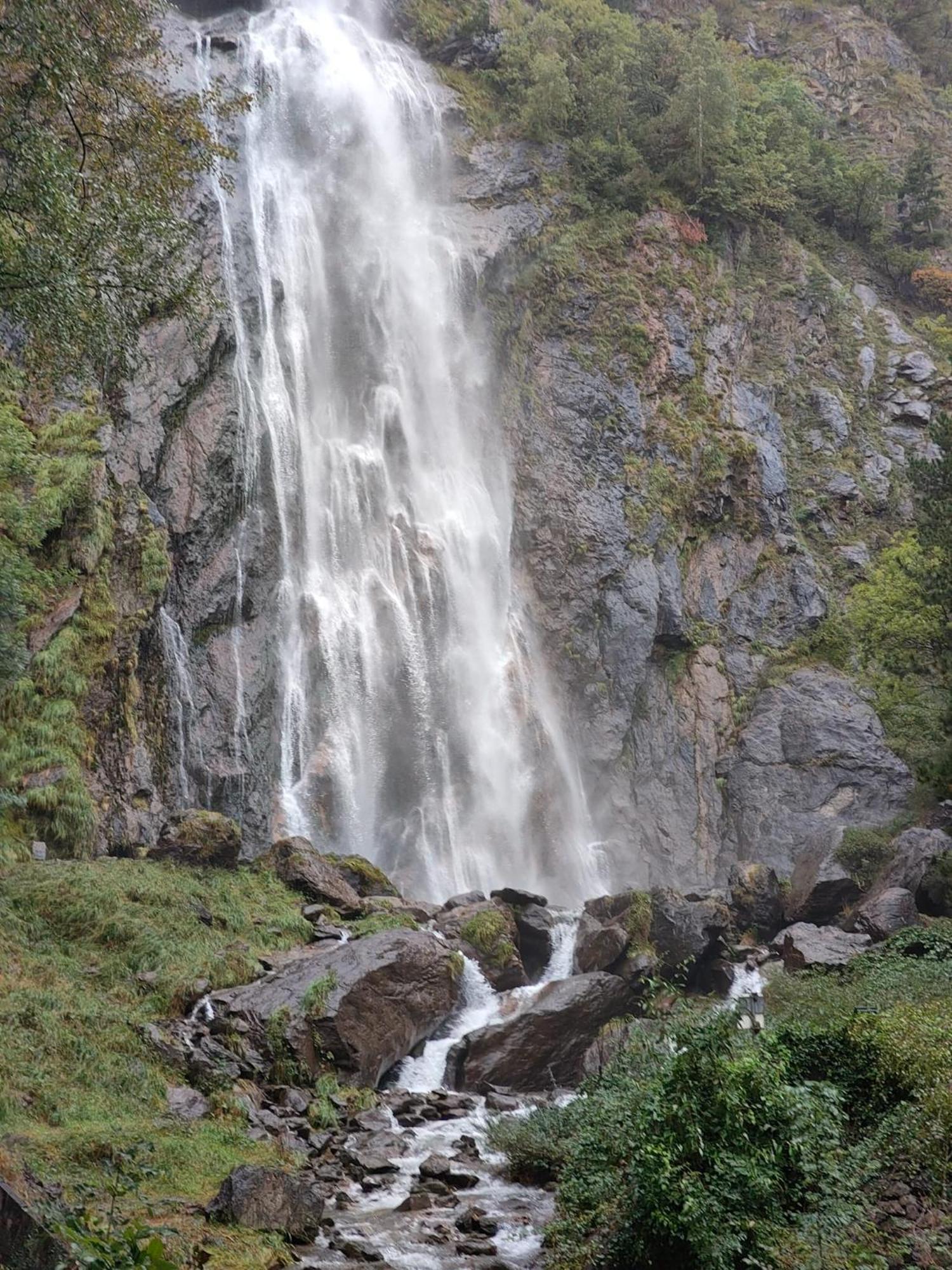 La Cascade Hotel Vernayaz Luaran gambar